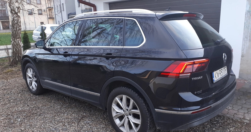 Volkswagen Tiguan cena 87600 przebieg: 132000, rok produkcji 2017 z Niemcza małe 46